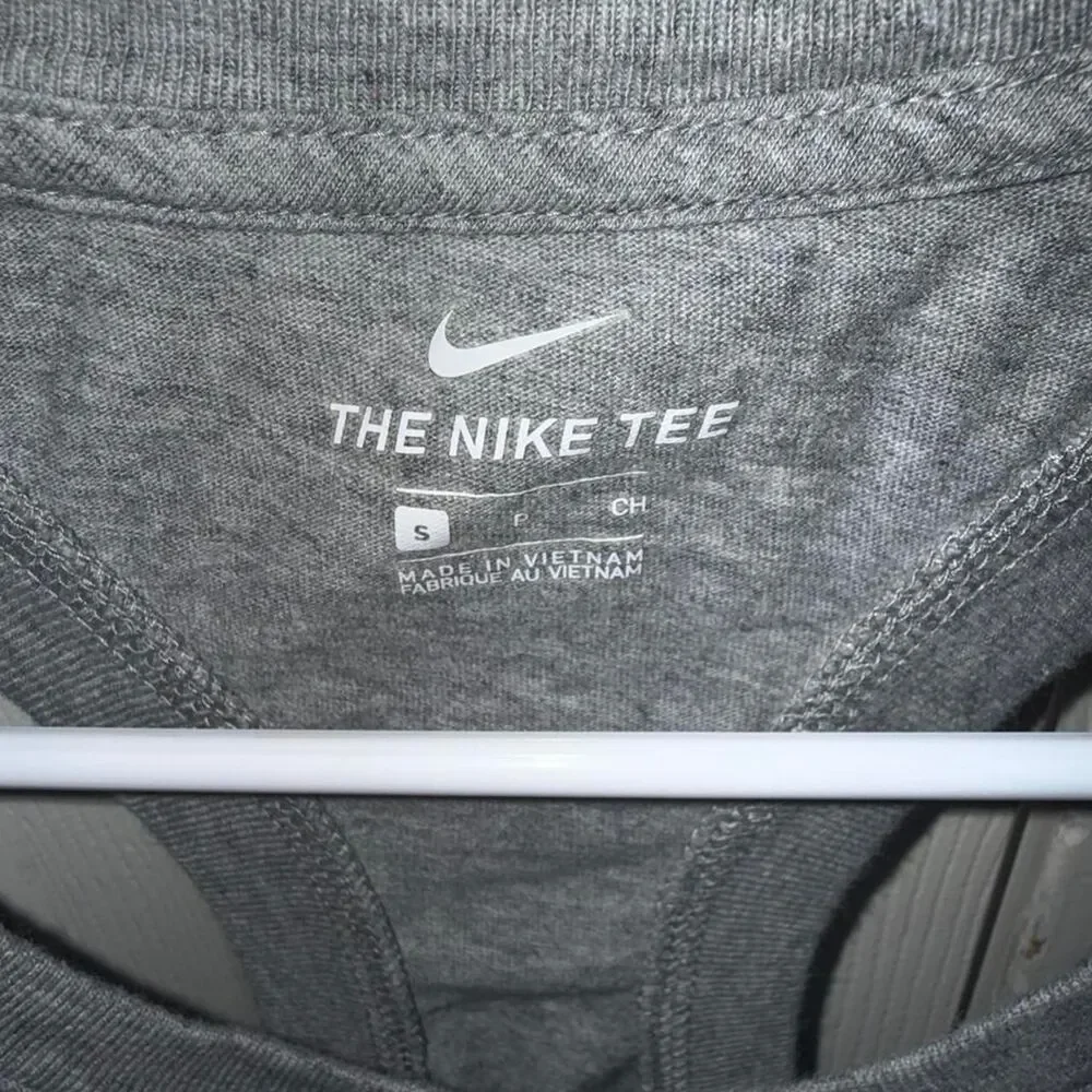 Nike Women's Grey Vest